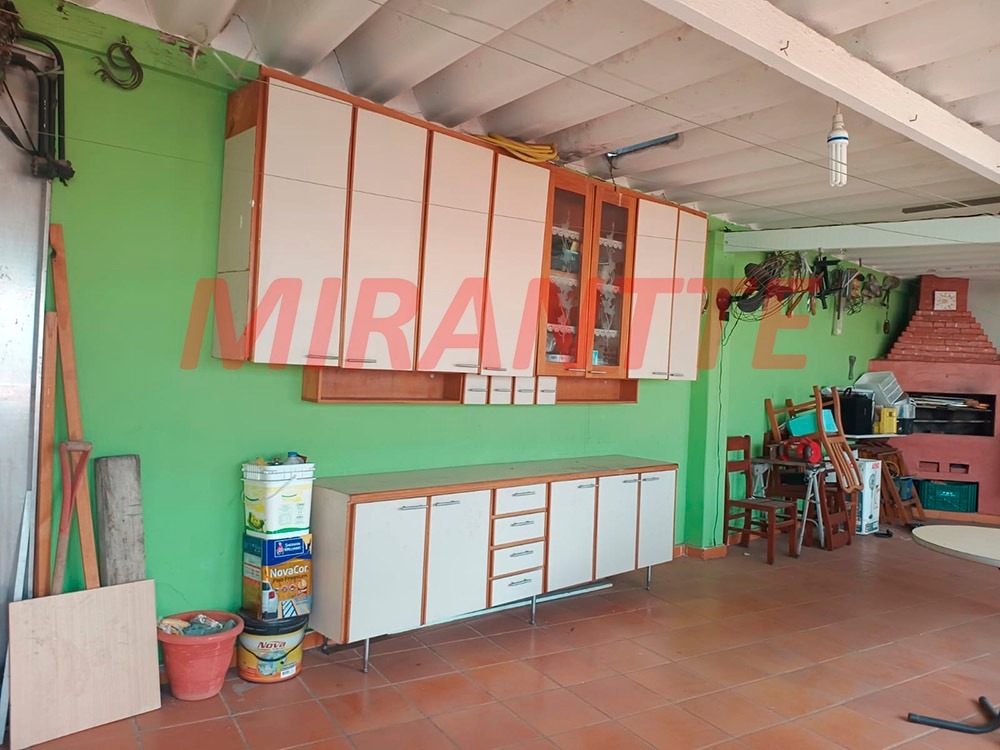 Casa terrea de 200m² com 3 quartos em Vila Bandeirantes
