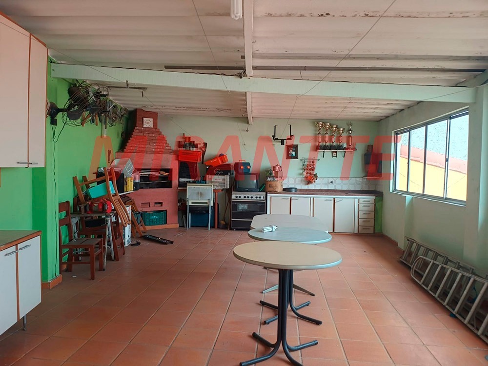 Casa terrea de 200m² com 3 quartos em Vila Bandeirantes