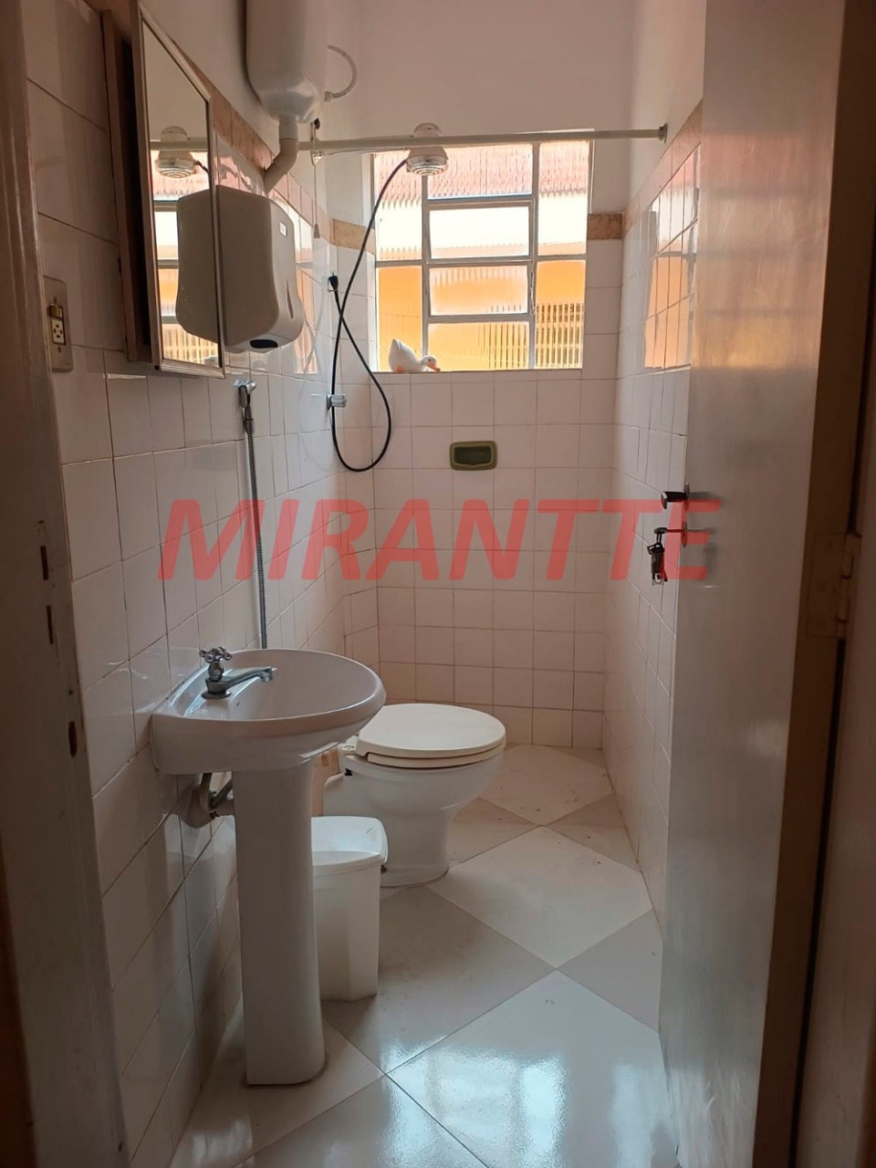Casa terrea de 200m² com 3 quartos em Vila Bandeirantes