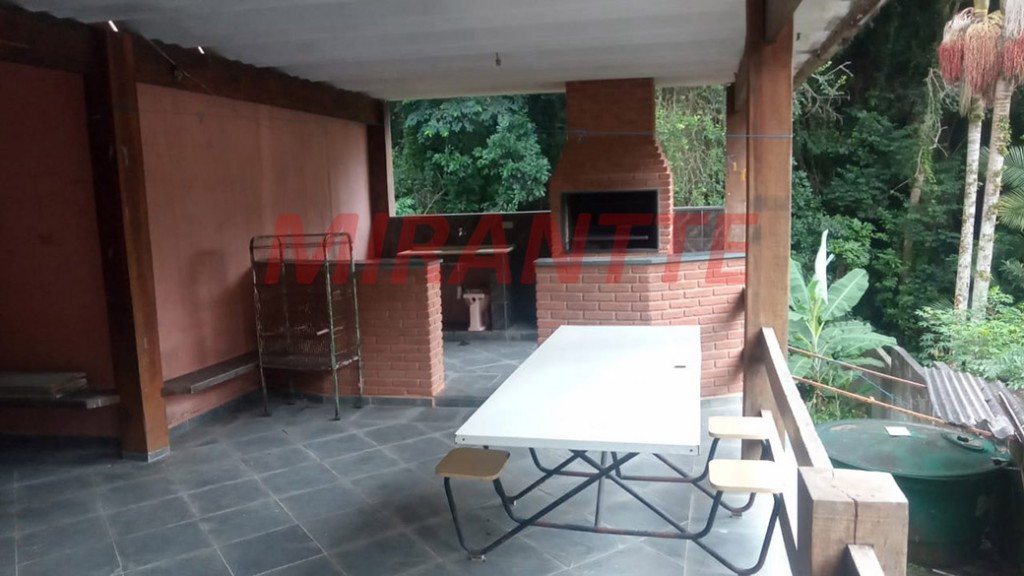 Casa terrea de 400m² com 3 quartos em Serra da Cantareira