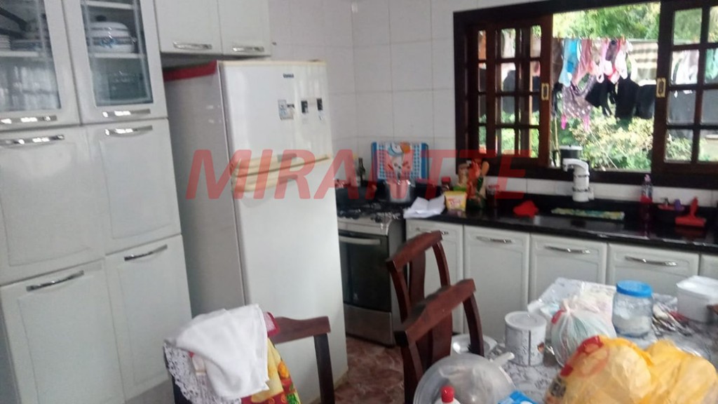 Casa terrea de 400m² com 3 quartos em Serra da Cantareira