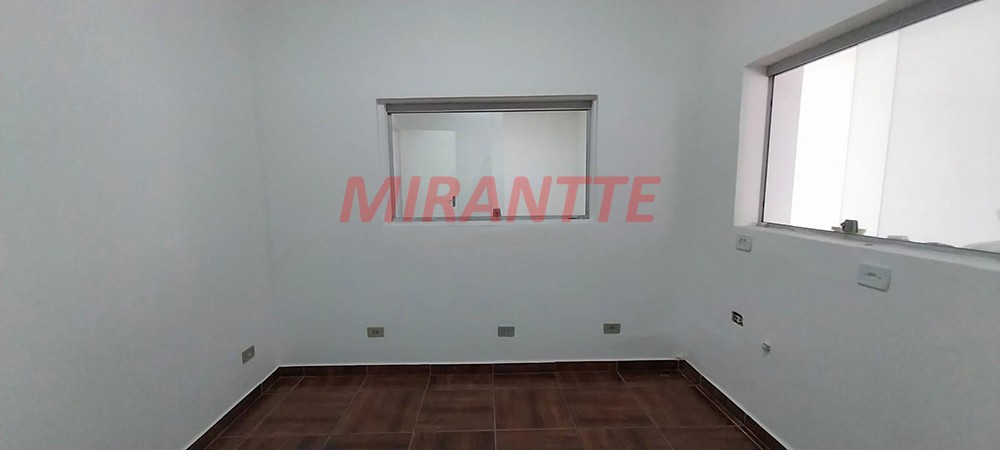 Conjunto comercial de 180m² em Vila Nova Cachoeirinha