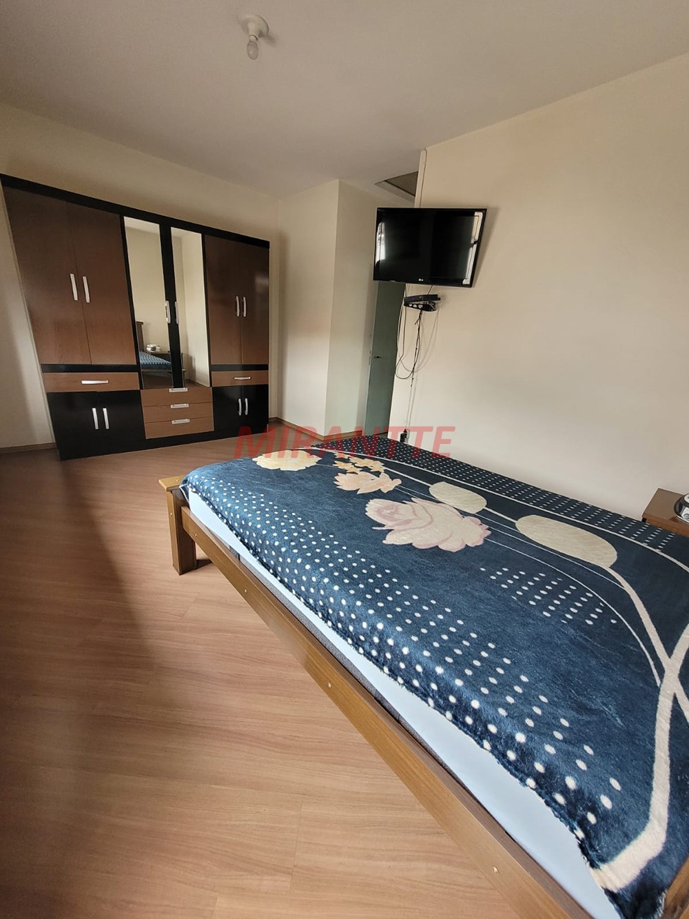 Sobrado de 134m² com 4 quartos em Parque Casa De Pedra
