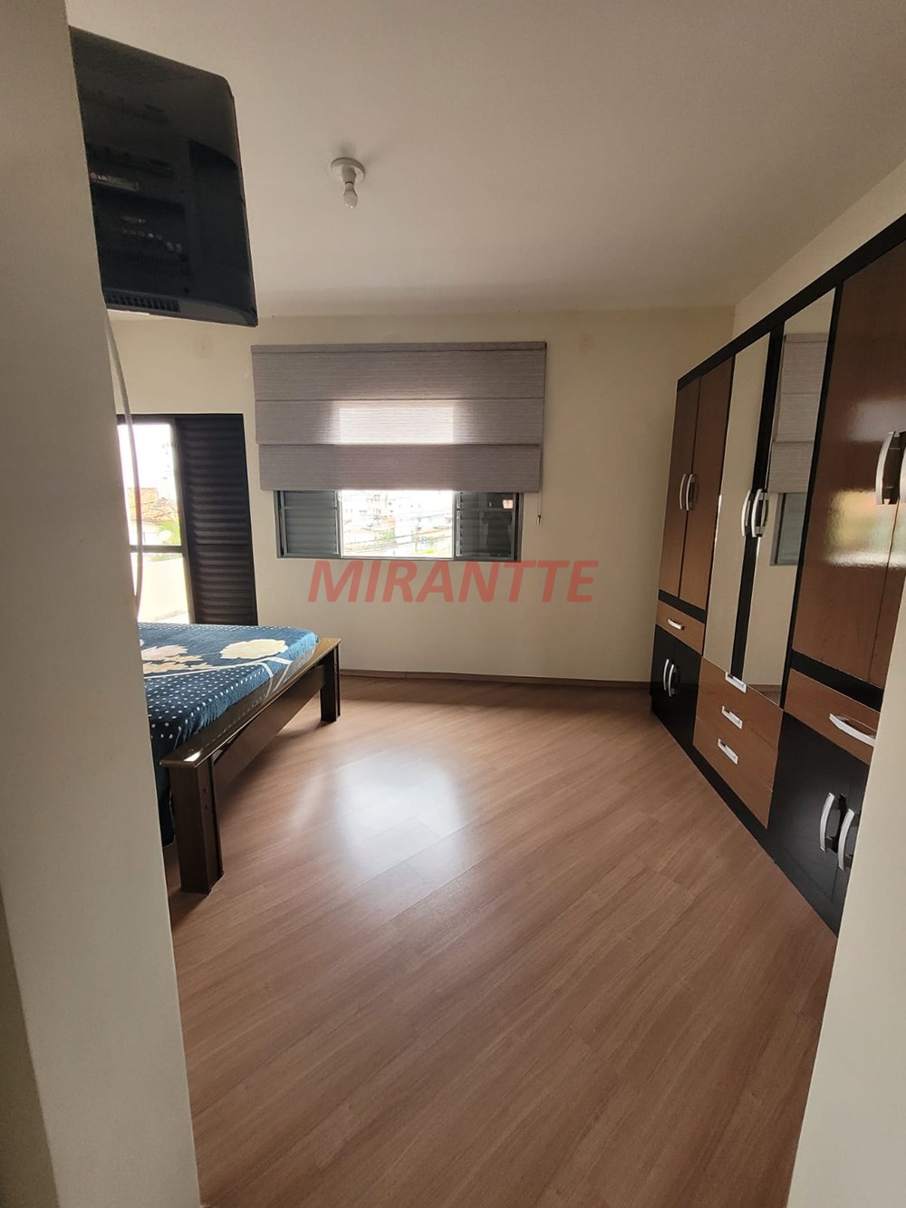 Sobrado de 134m² com 4 quartos em Parque Casa De Pedra