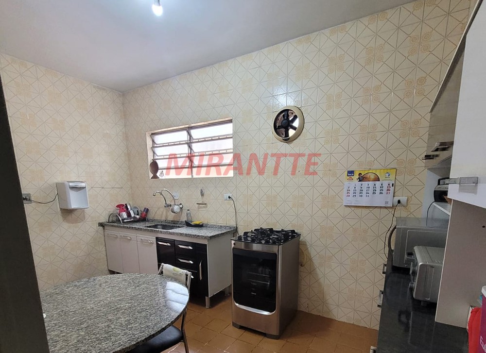 Sobrado de 134m² com 4 quartos em Parque Casa De Pedra