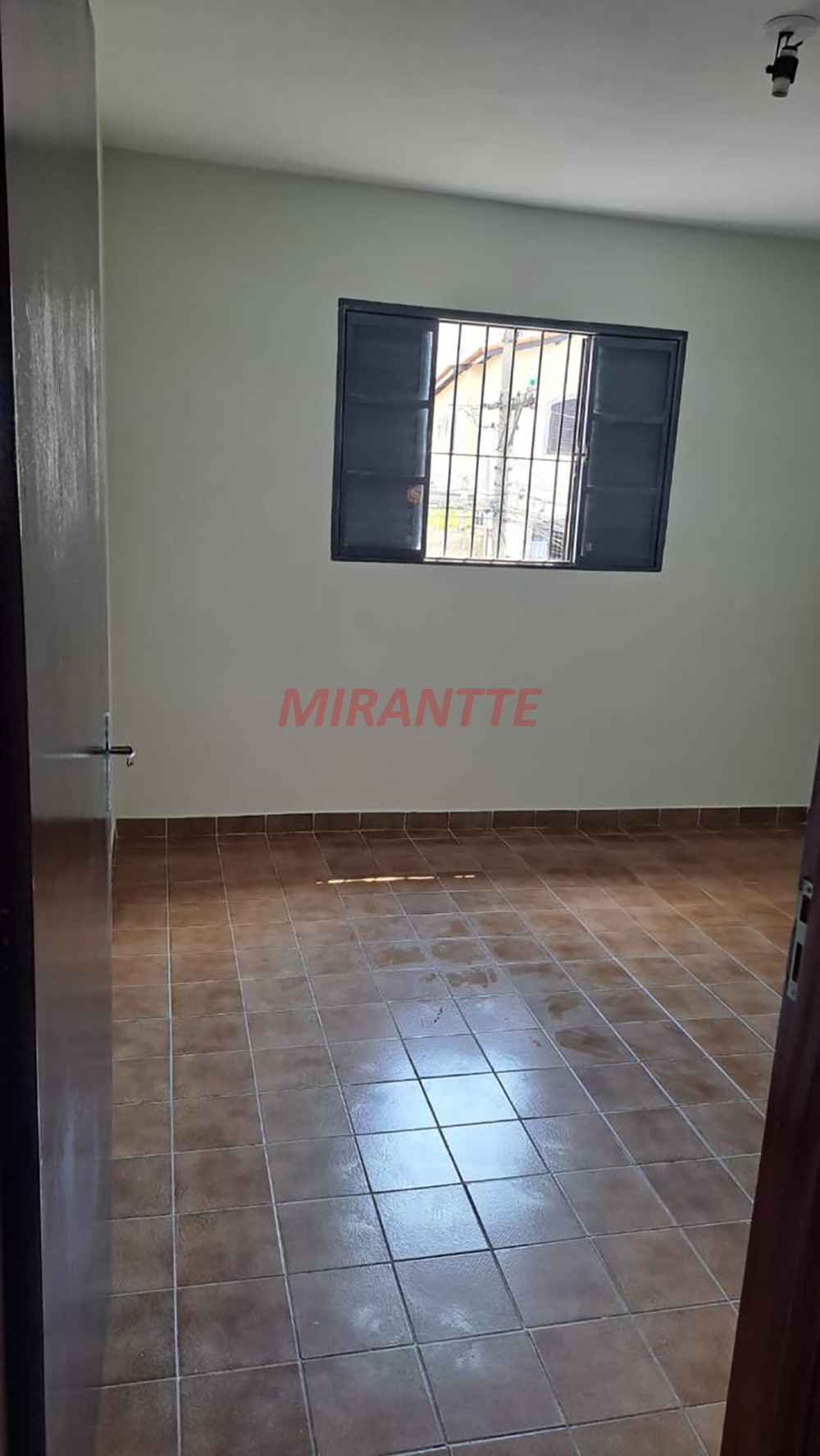 Sobrado de 91m² com 2 quartos em Jardim Joamar