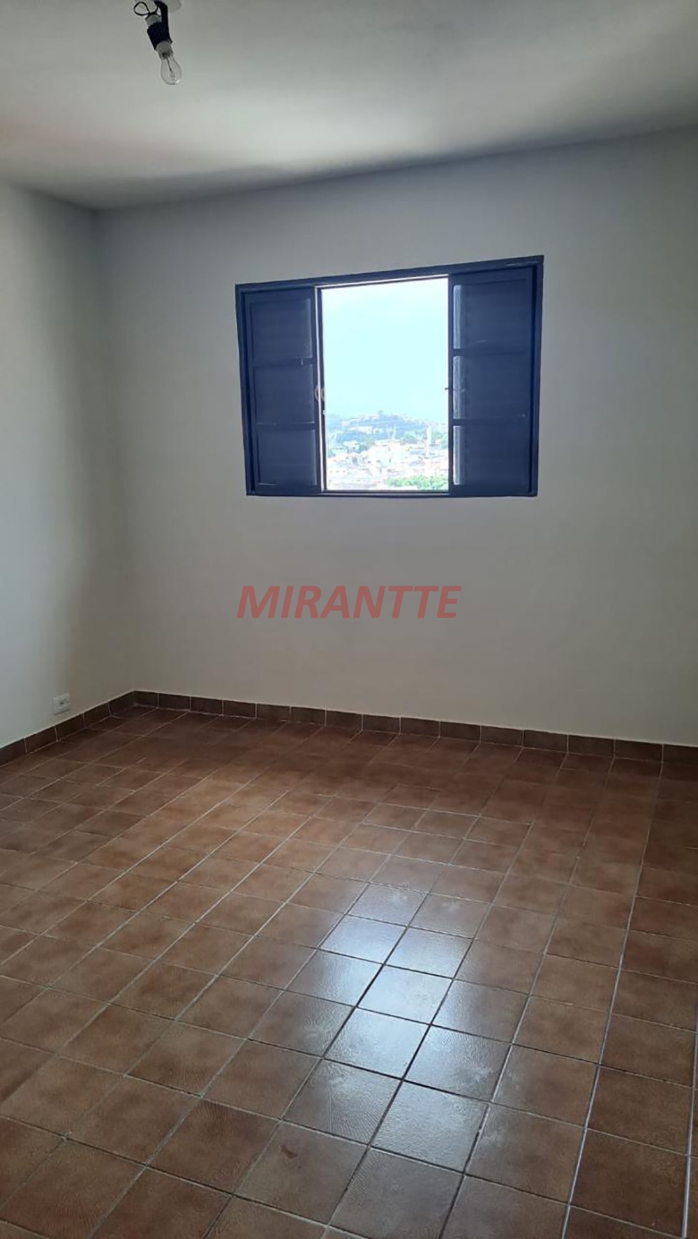 Sobrado de 91m² com 2 quartos em Jardim Joamar