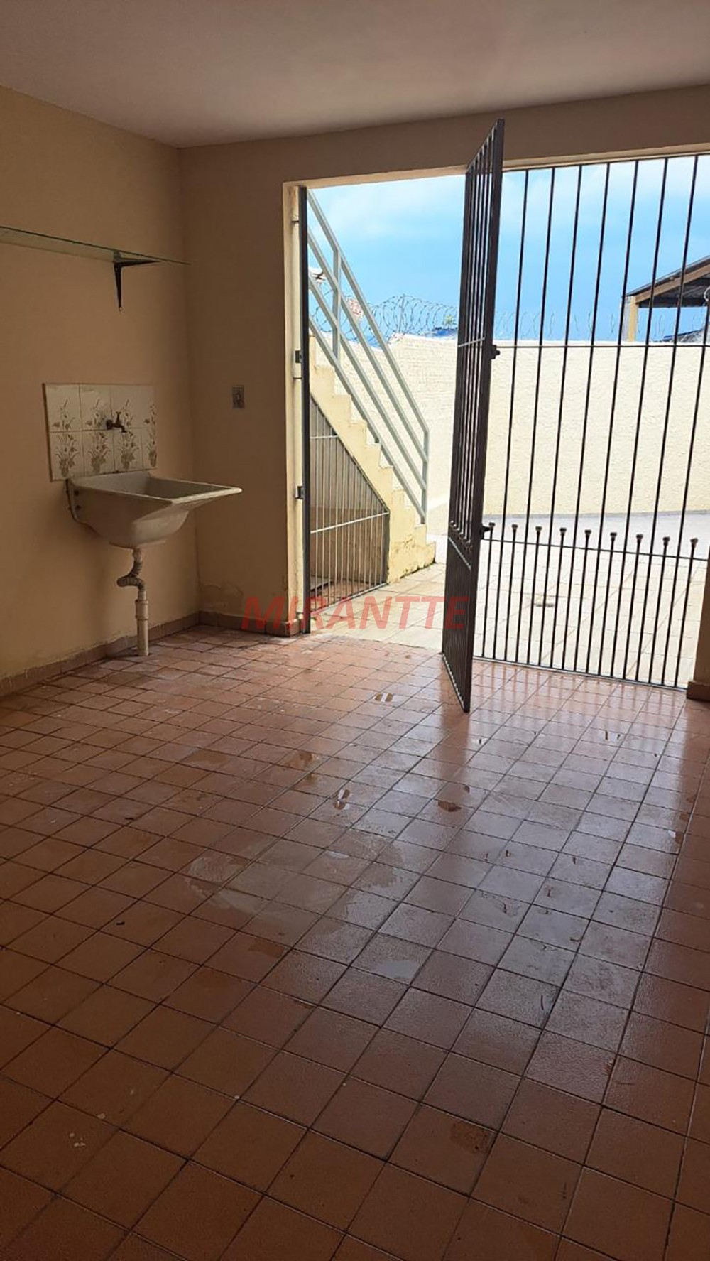 Sobrado de 91m² com 2 quartos em Jardim Joamar