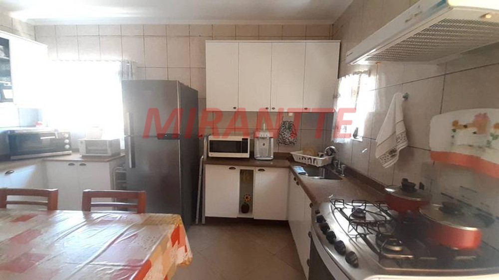 Sobrado de 128m² com 2 quartos em Ponte Rasa