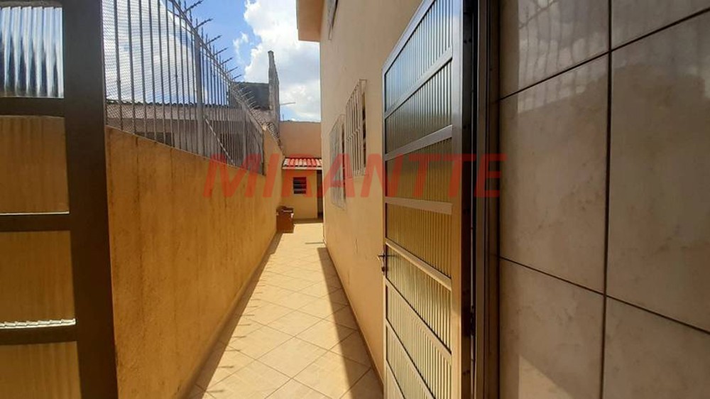 Sobrado de 128m² com 2 quartos em Ponte Rasa