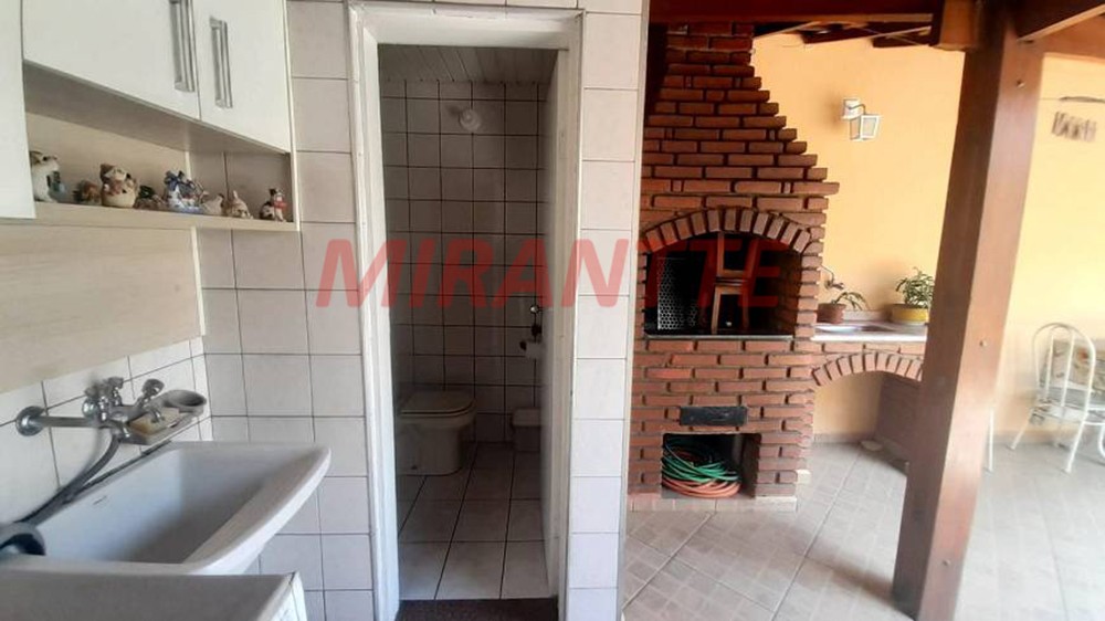 Sobrado de 128m² com 2 quartos em Ponte Rasa