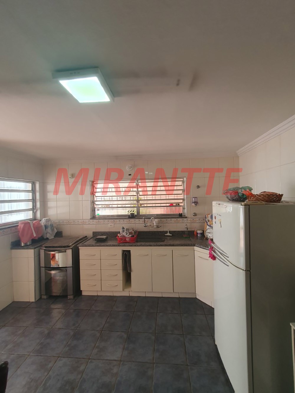 Casa terrea de 172m² com 2 quartos em Jardim Virginia Bianca