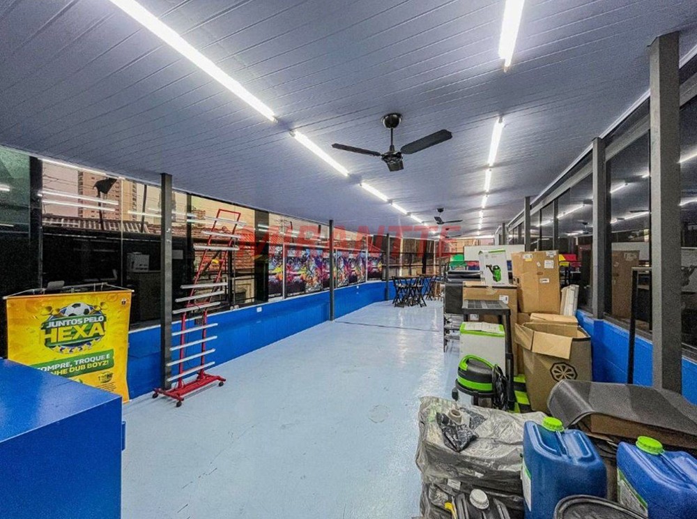 Comercial de 2385m² em Ipiranga