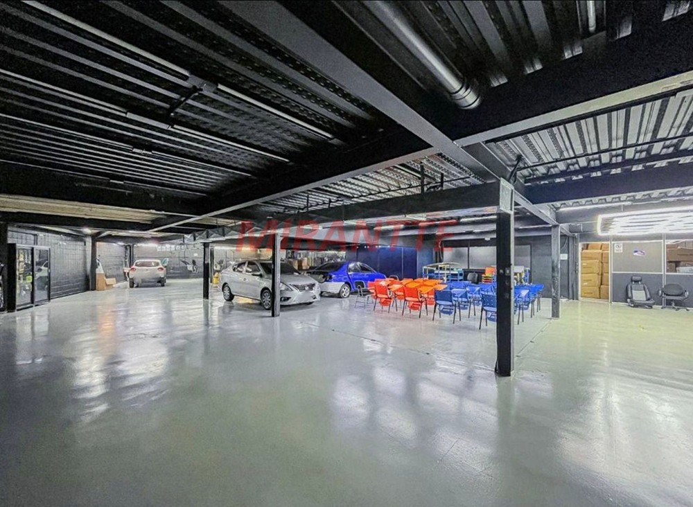 Comercial de 2385m² em Ipiranga