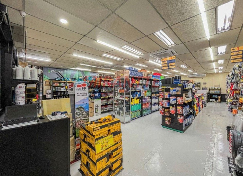 Comercial de 2385m² em Ipiranga