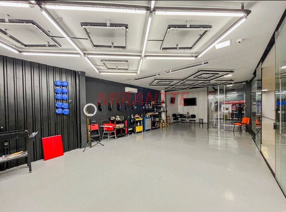 Comercial de 2385m² em Ipiranga