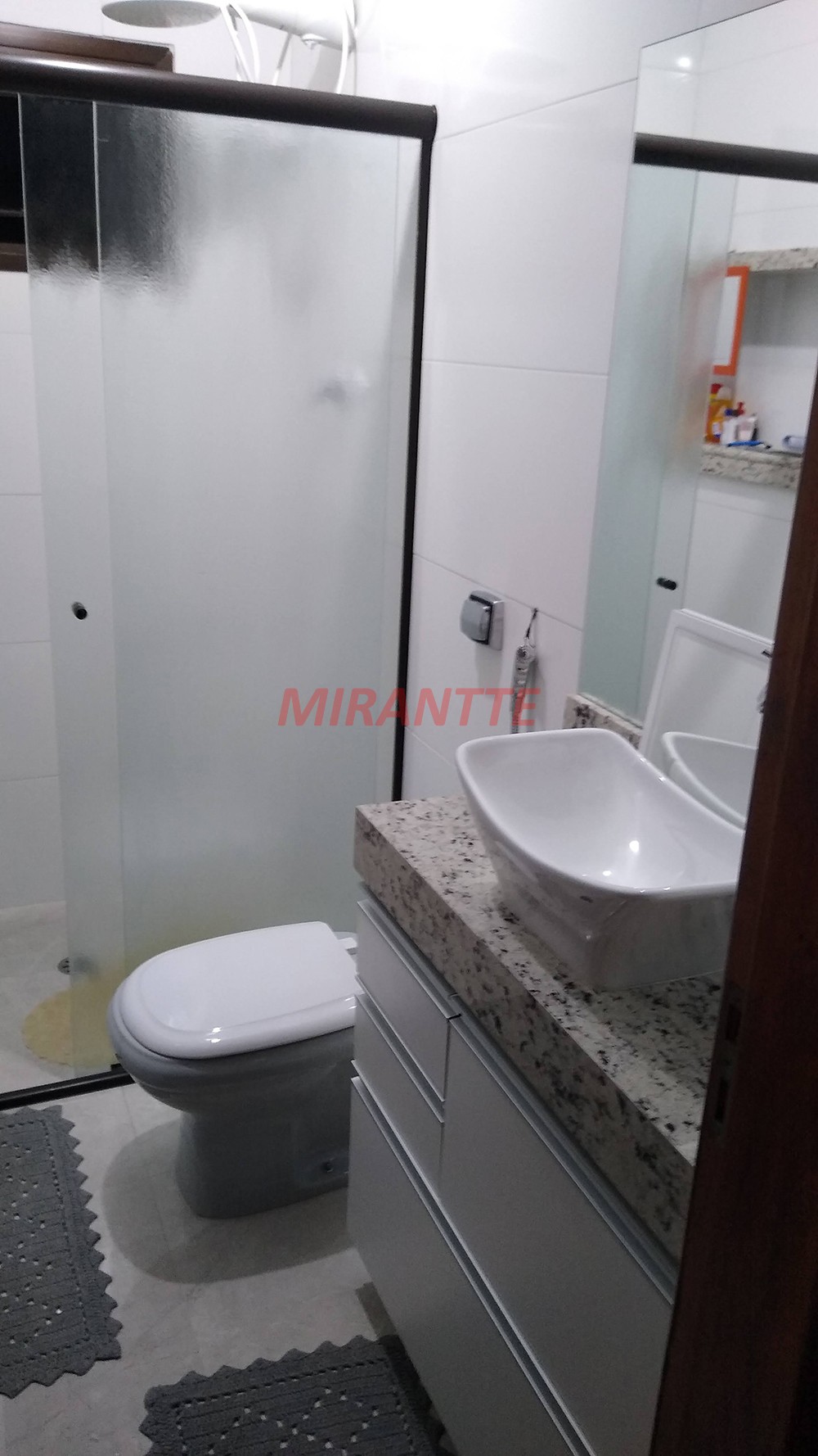 Sobrado de 235m² com 3 quartos em Vila Rosália