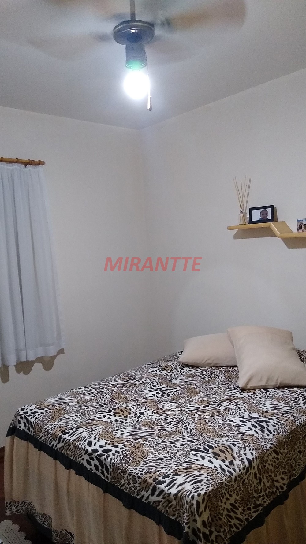 Sobrado de 235m² com 3 quartos em Vila Rosália