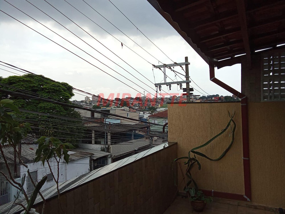 Sobrado de 140m² com 2 quartos em Parque Peruche