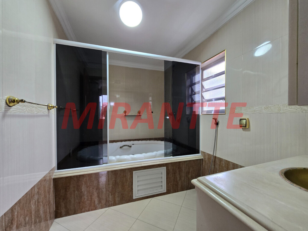 Casa terrea de 290m² com 5 quartos em Jardim Tremembé