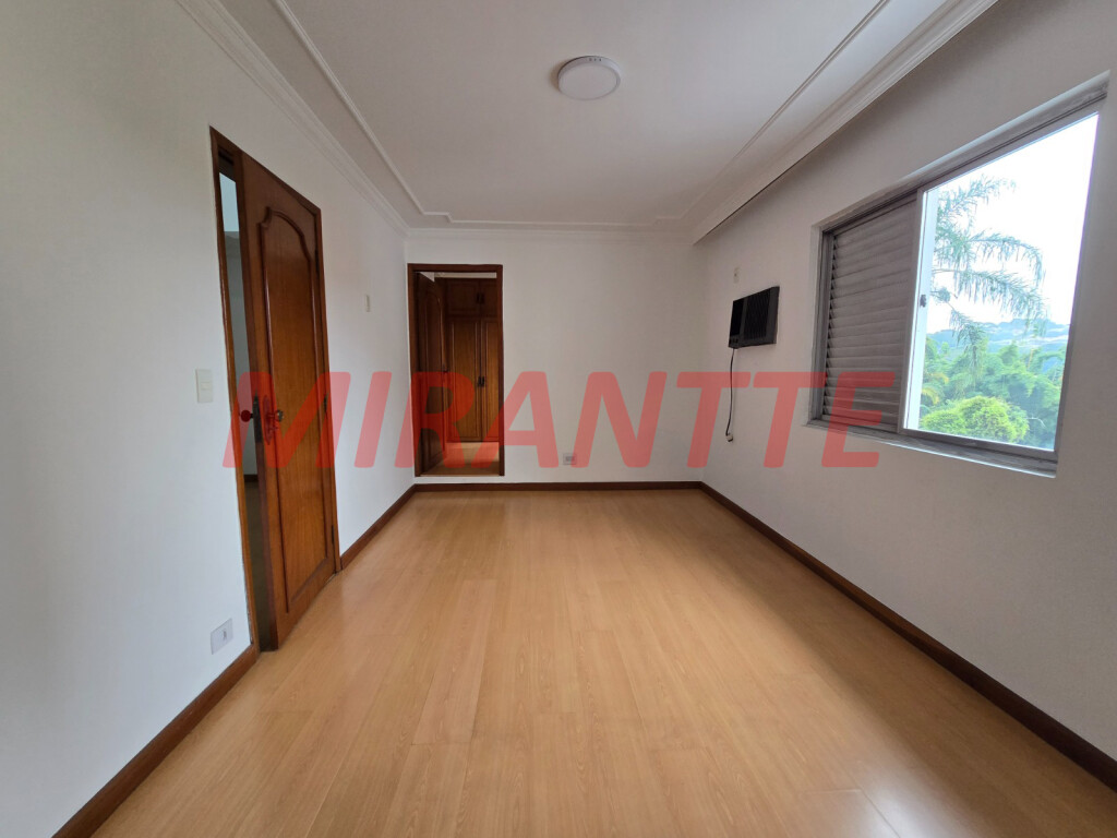 Casa terrea de 290m² com 5 quartos em Jardim Tremembé