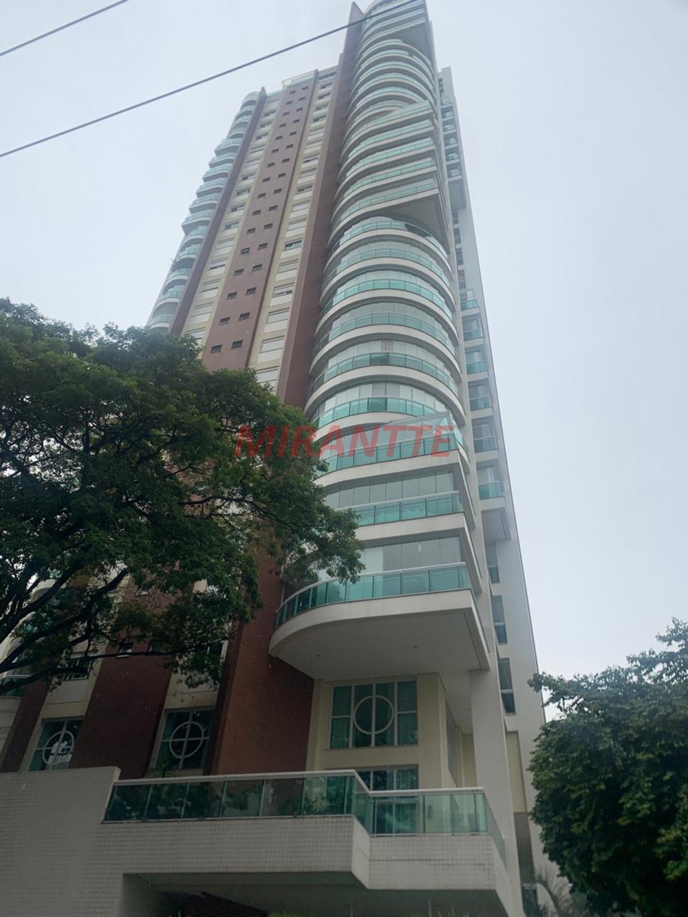 Apartamento de 220m² com 4 quartos em Santana