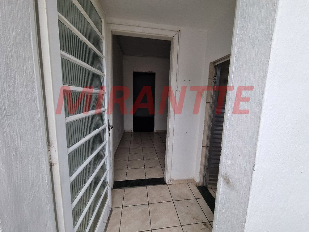 Casa terrea de 60m² com 2 quartos em Água Fria