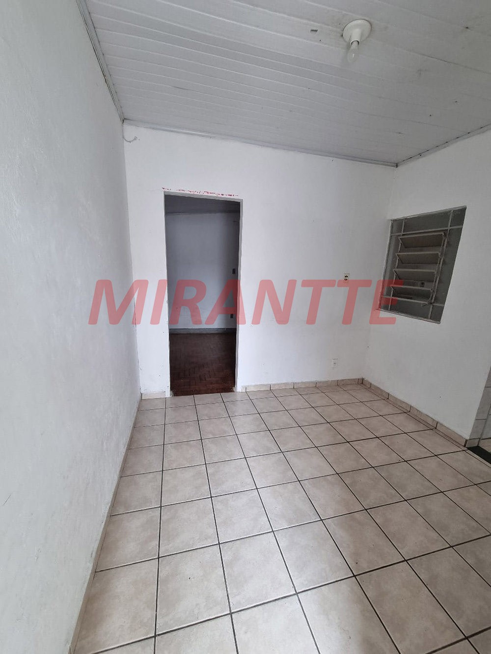 Casa terrea de 60m² com 2 quartos em Água Fria