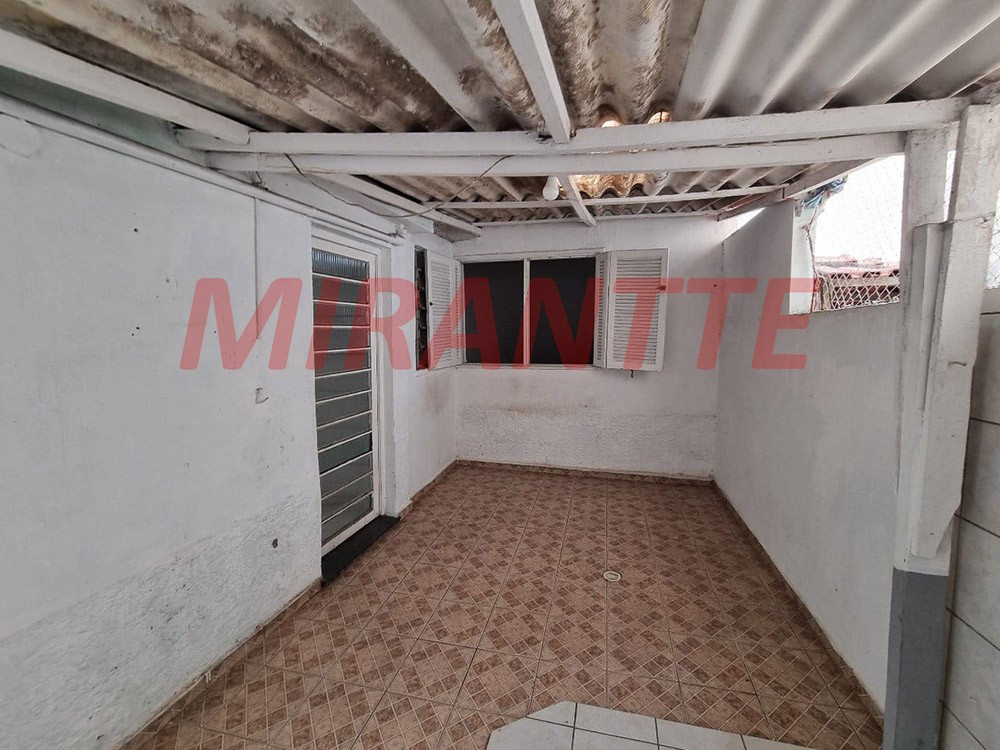Casa terrea de 60m² com 2 quartos em Água Fria
