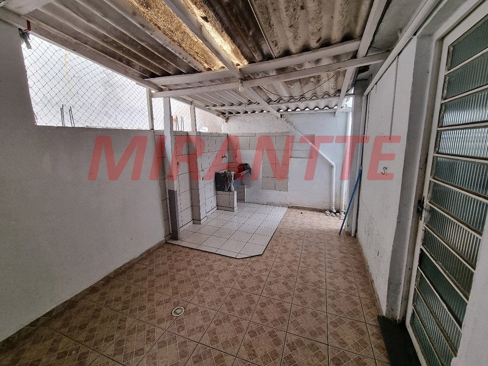 Casa terrea de 60m² com 2 quartos em Água Fria