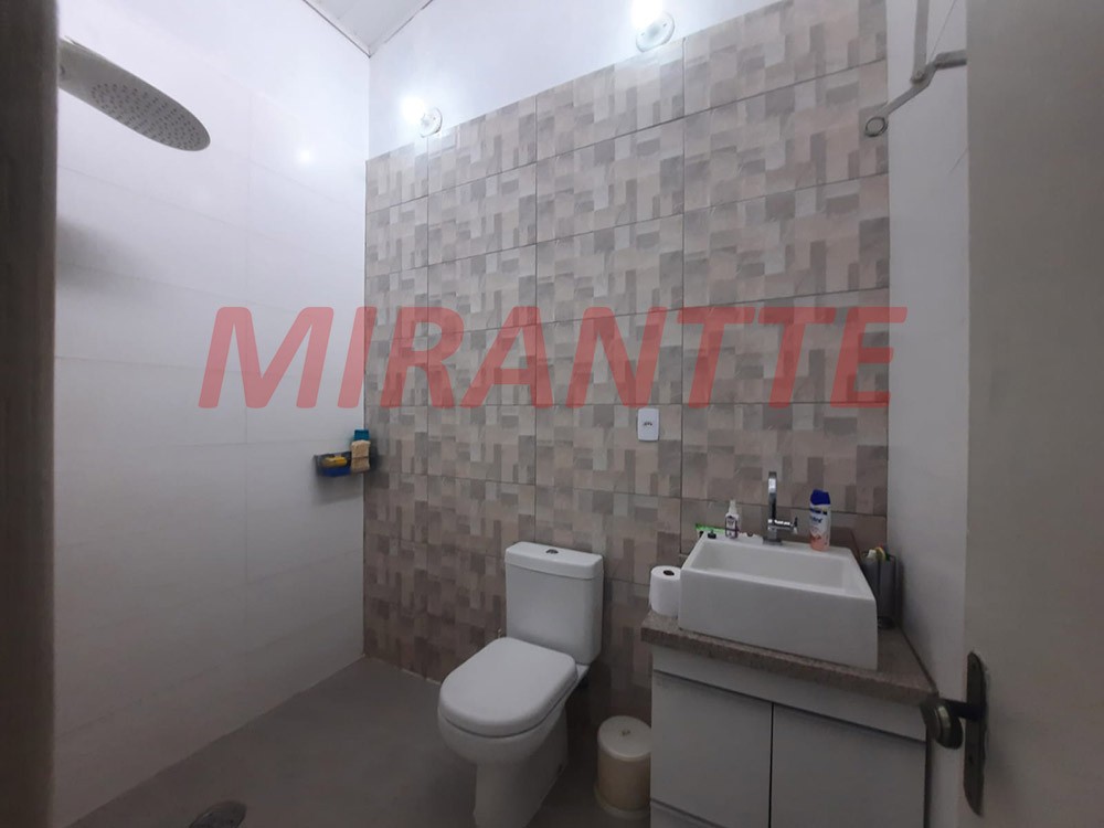 Sobrado de 113m² com 4 quartos em Jaçana