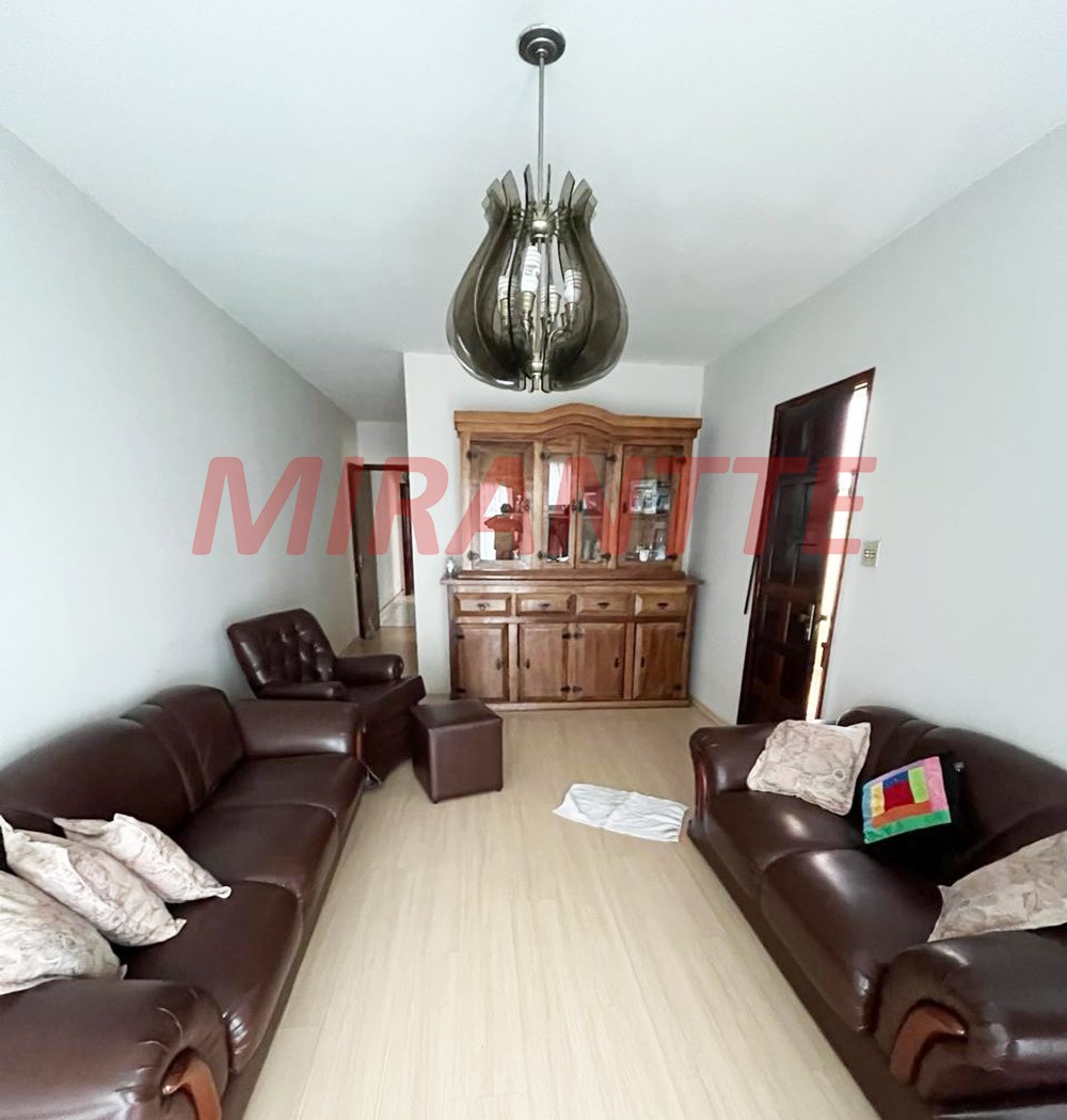 Sobrado de 295m² com 4 quartos em Parada Inglesa