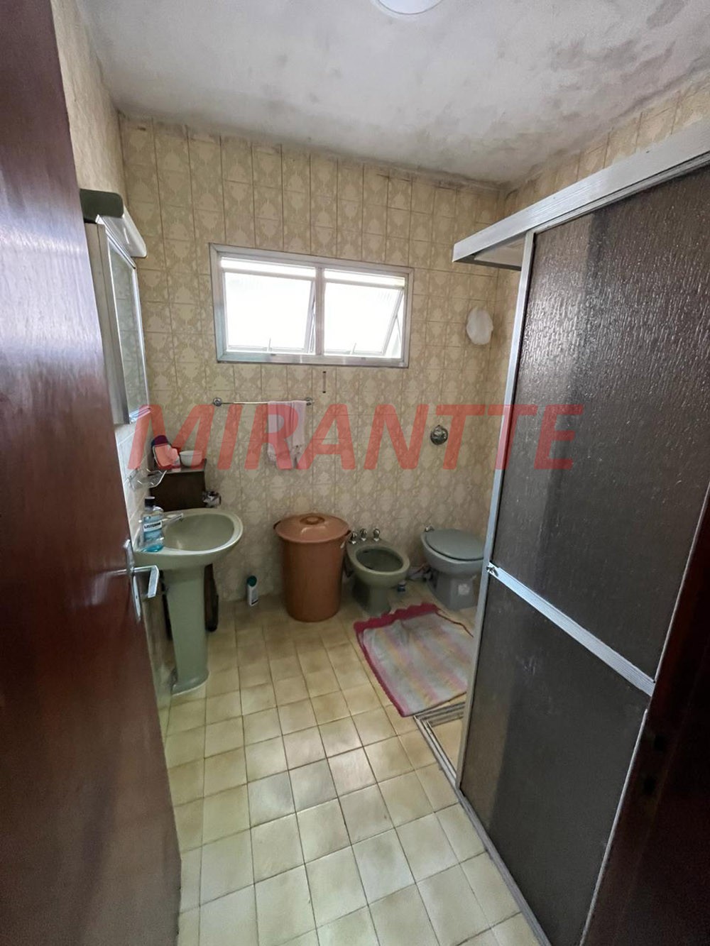 Sobrado de 295m² com 4 quartos em Parada Inglesa