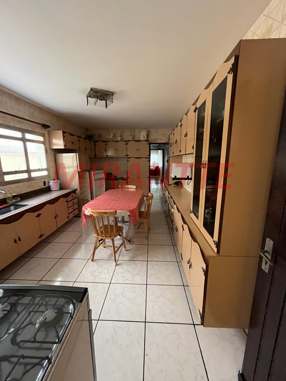 Sobrado de 295m² com 4 quartos em Parada Inglesa
