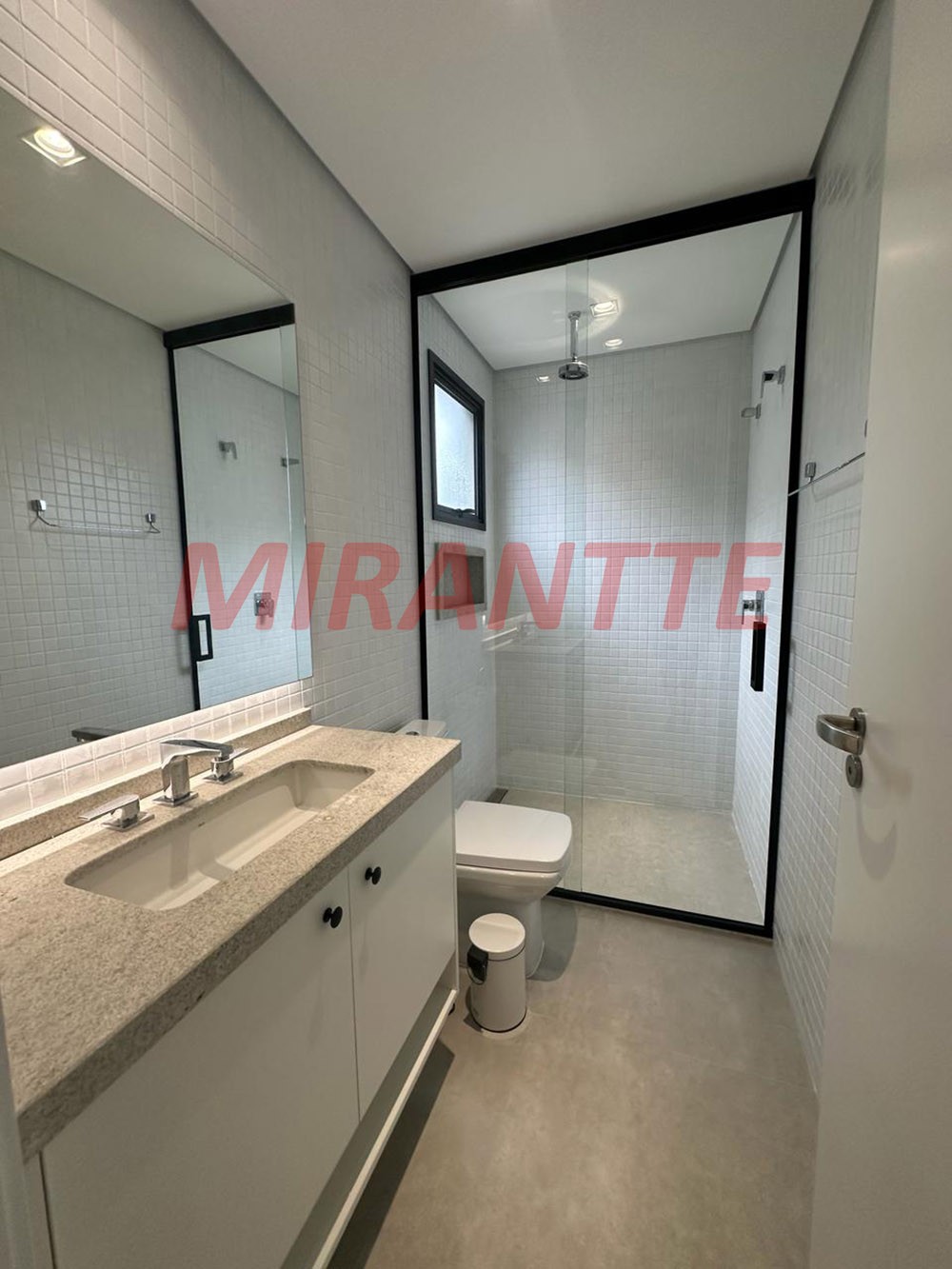 Sobrado de 355m² com 4 quartos em RIVIERA DE SAO LOURENCO