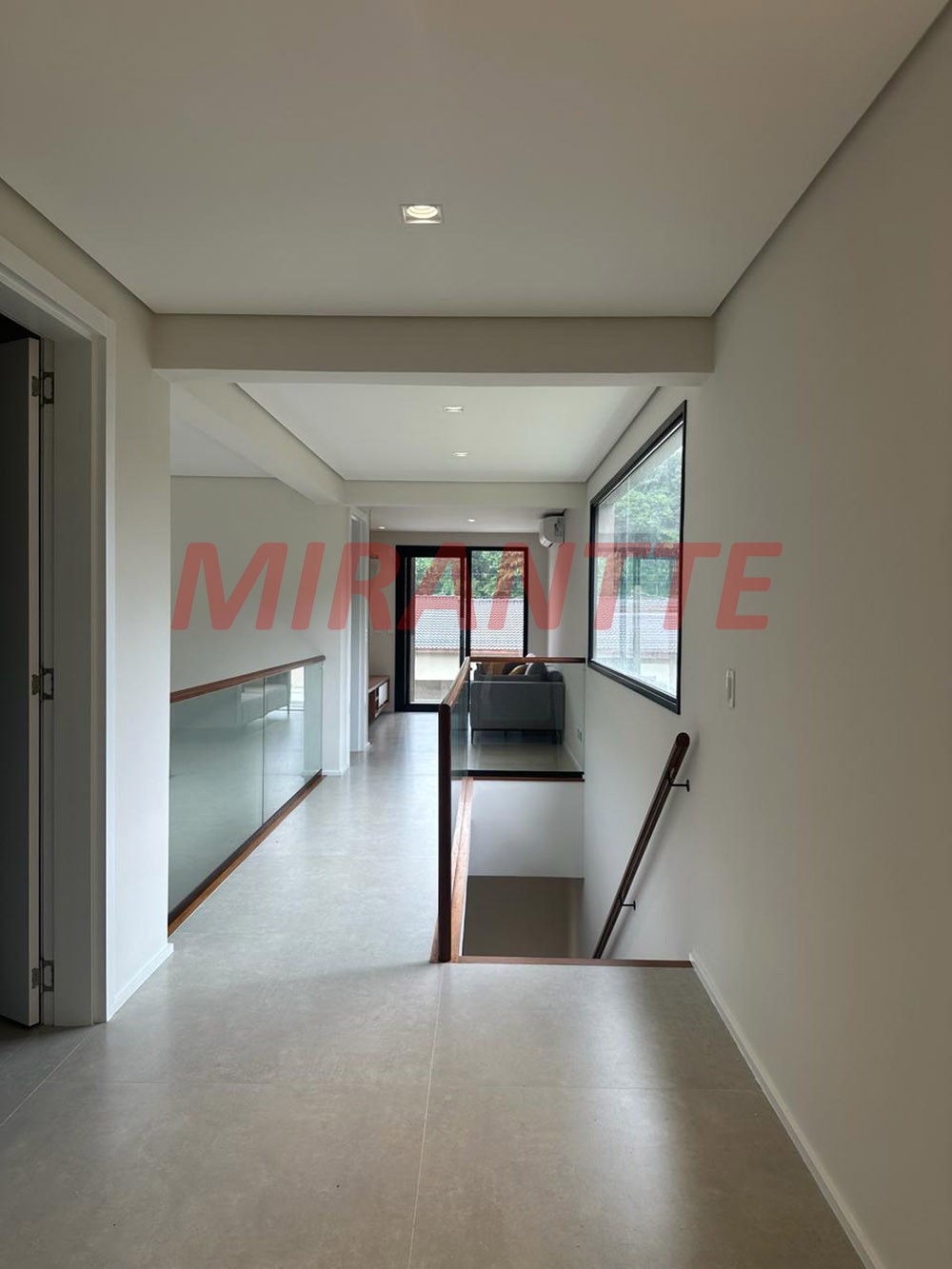 Sobrado de 355m² com 4 quartos em RIVIERA DE SAO LOURENCO