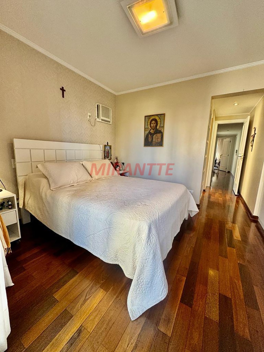 Apartamento de 198m² com 4 quartos em Santana