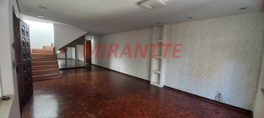 Sobrado de 530m² com 3 quartos em Lauzane Paulista