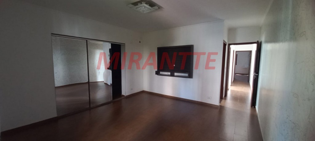 Sobrado de 530m² com 3 quartos em Lauzane Paulista