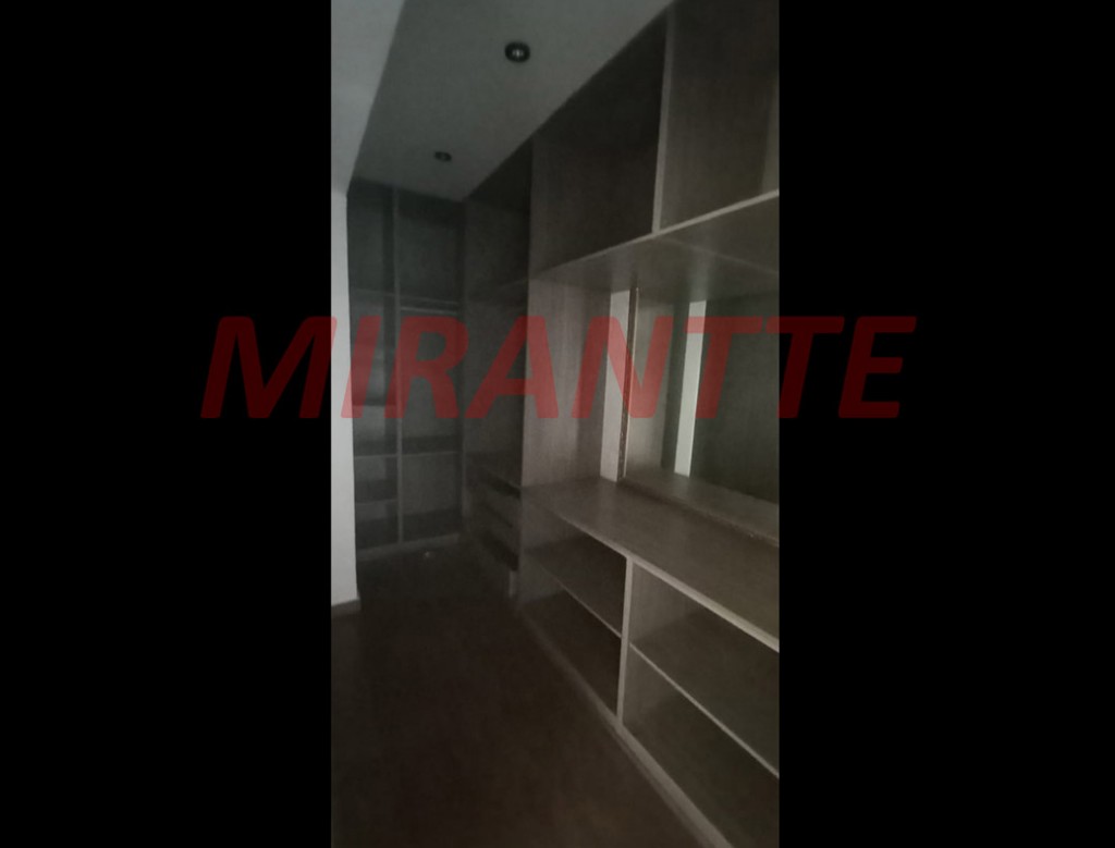 Sobrado de 530m² com 3 quartos em Lauzane Paulista