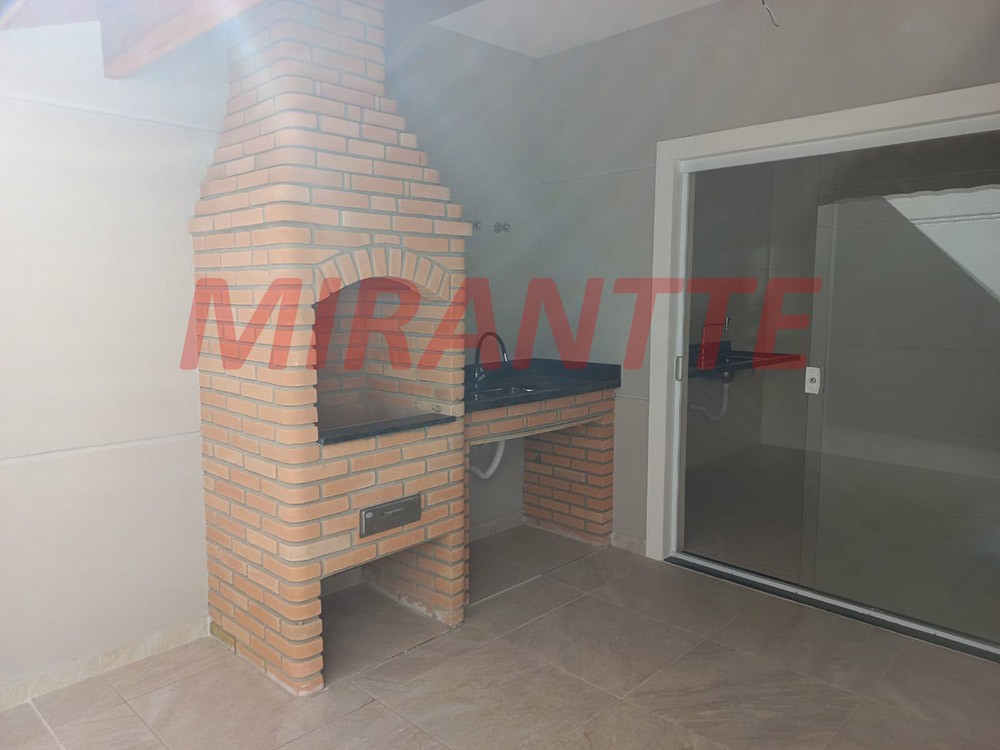 Sobrado de 140m² com 3 quartos em Vila Nivi