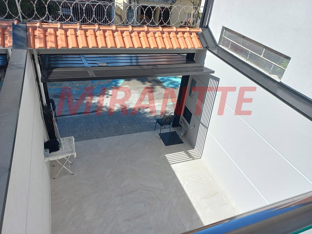 Sobrado de 140m² com 3 quartos em Vila Nivi