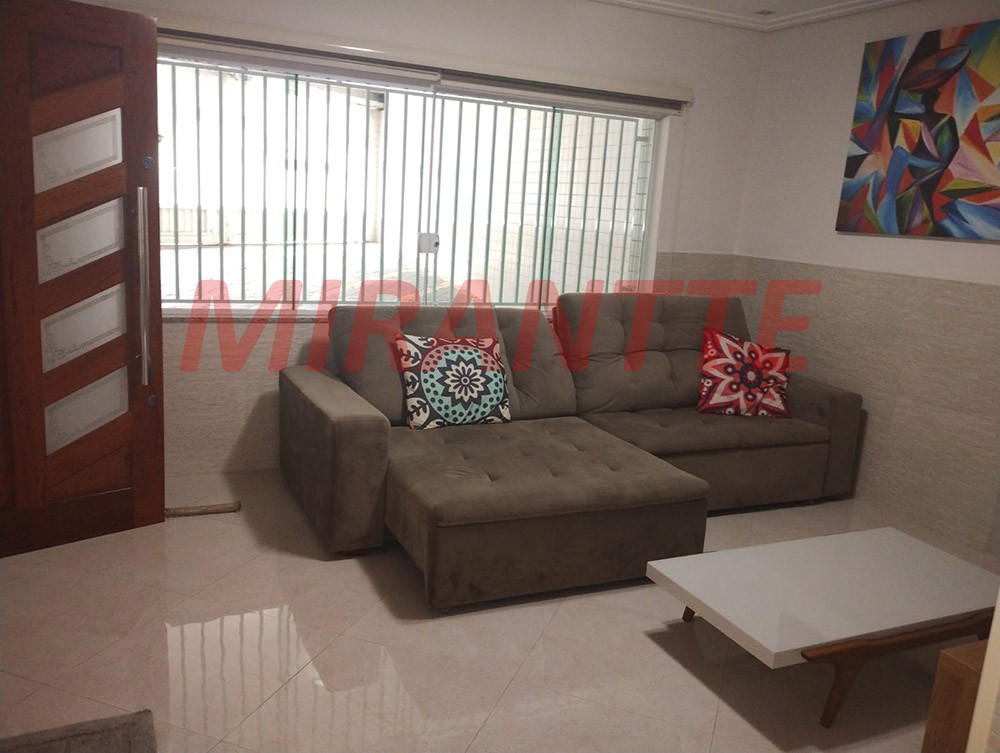 Sobrado de 189m² com 3 quartos em Vila Aurora