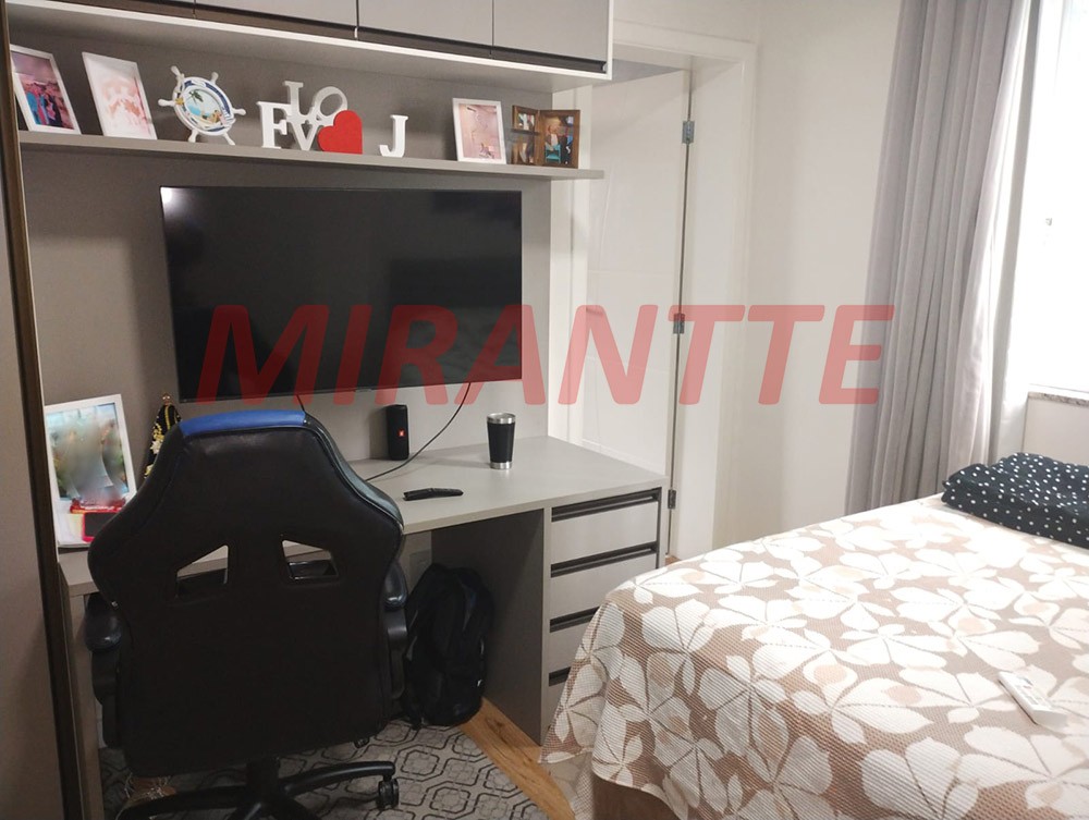 Sobrado de 189m² com 3 quartos em Vila Aurora