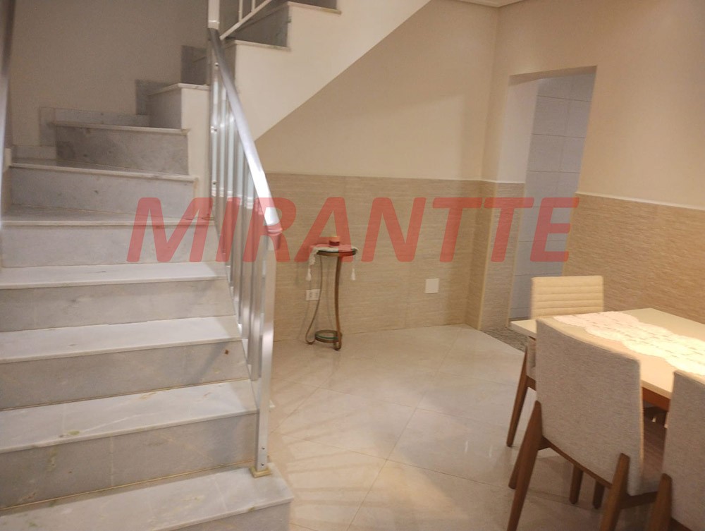 Sobrado de 189m² com 3 quartos em Vila Aurora