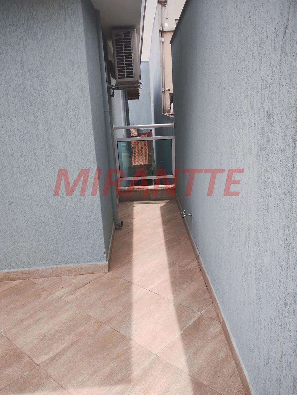 Sobrado de 189m² com 3 quartos em Vila Aurora