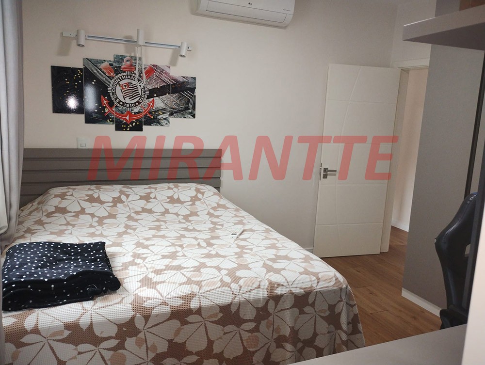 Sobrado de 189m² com 3 quartos em Vila Aurora