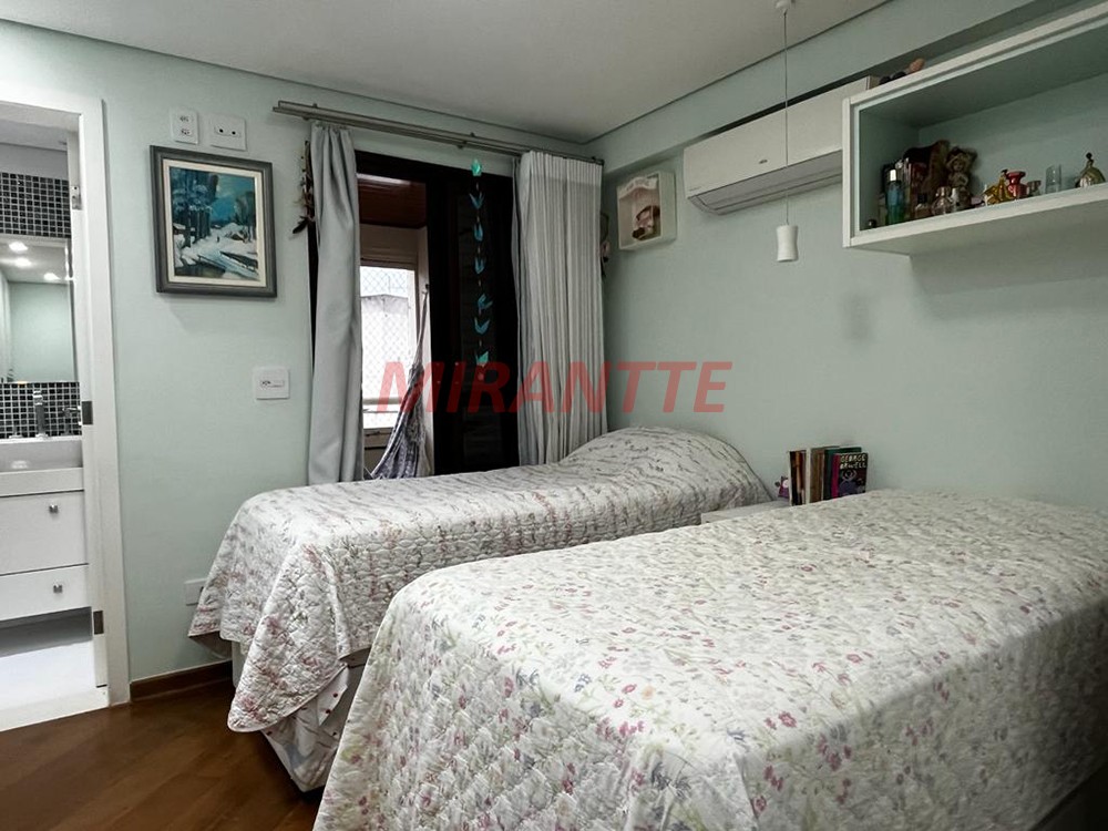 Apartamento de 200m² com 4 quartos em Santana