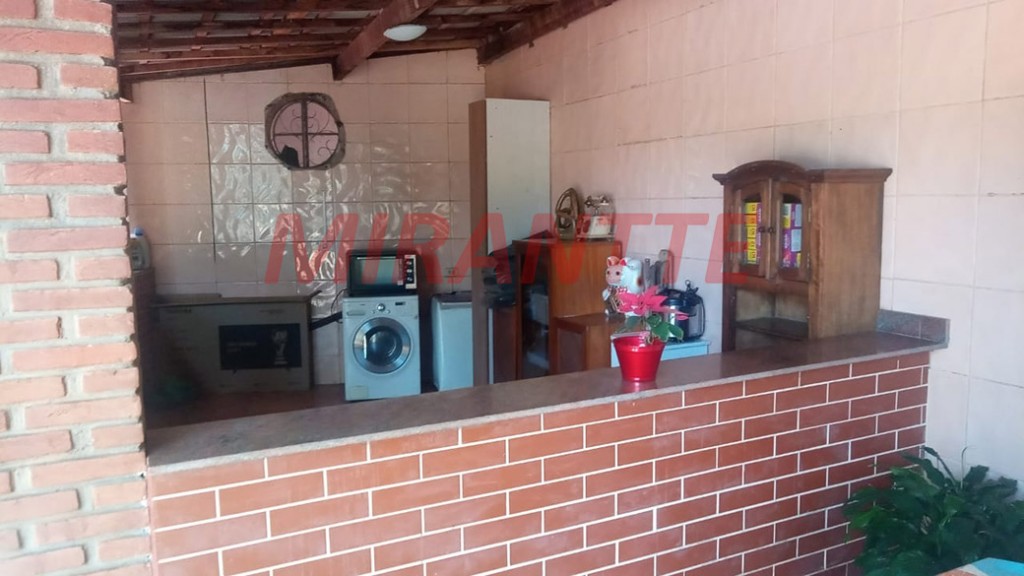 Casa terrea de 300m² com 4 quartos em Parque Petropolis