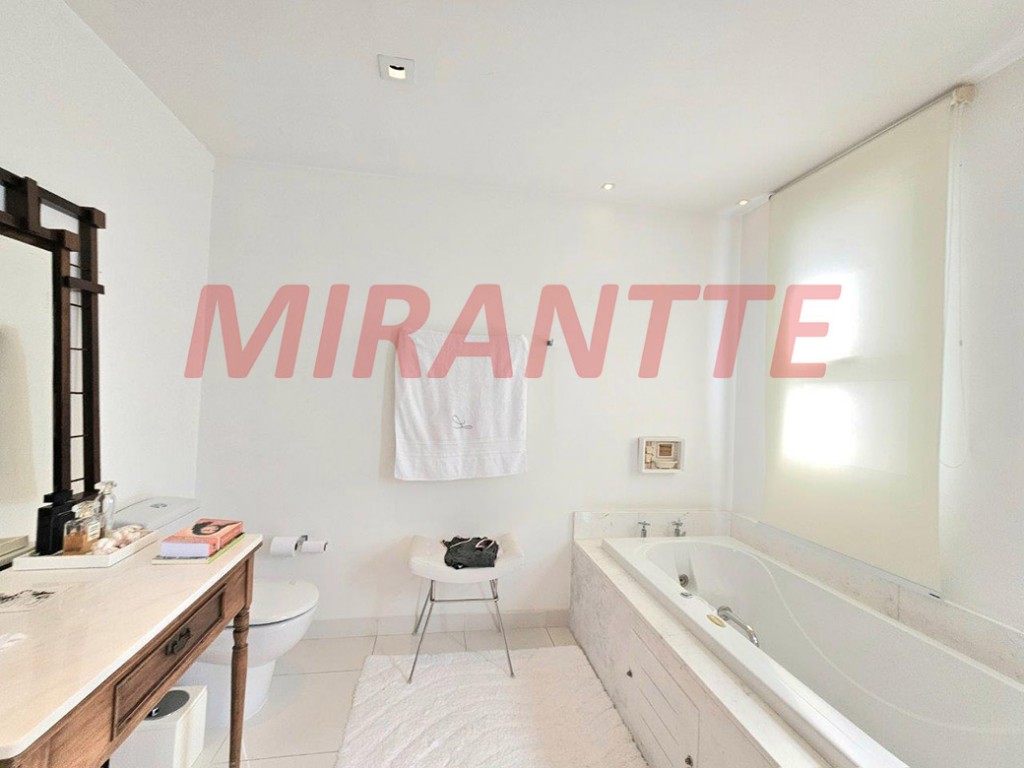 Apartamento de 385m² em Campo Belo